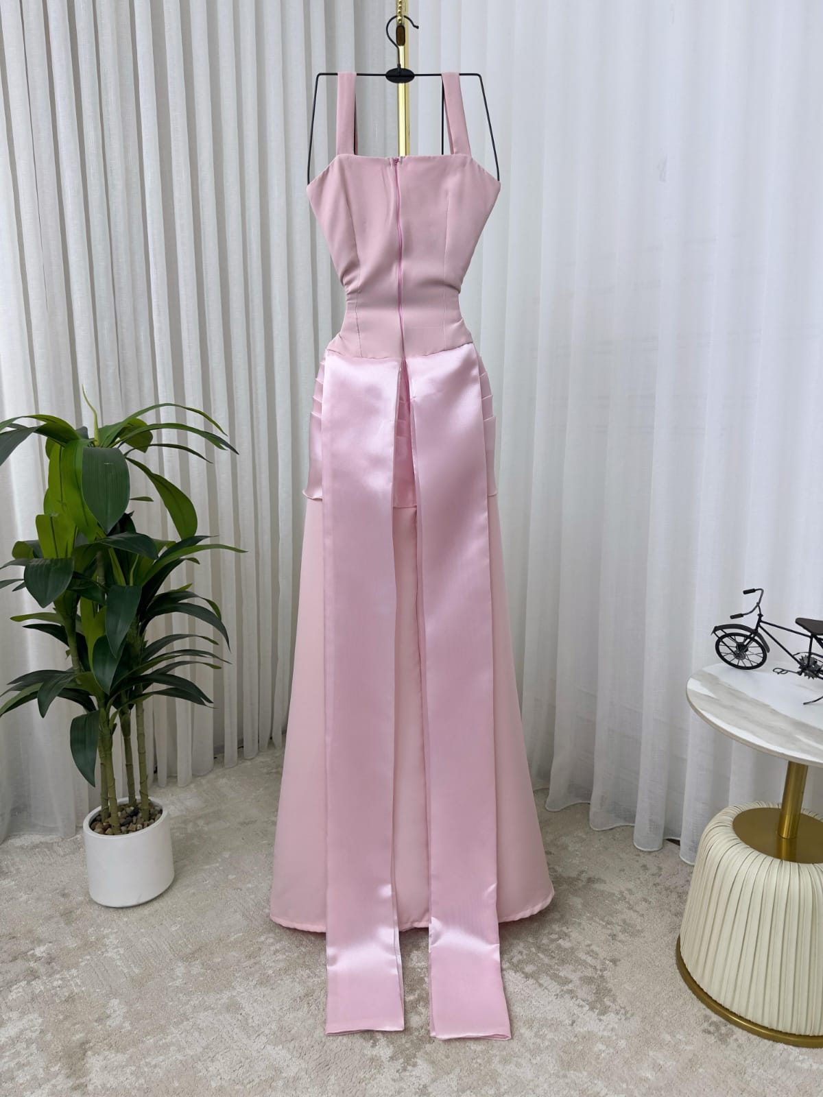 فستان سهره لون وردي - الصورة 3