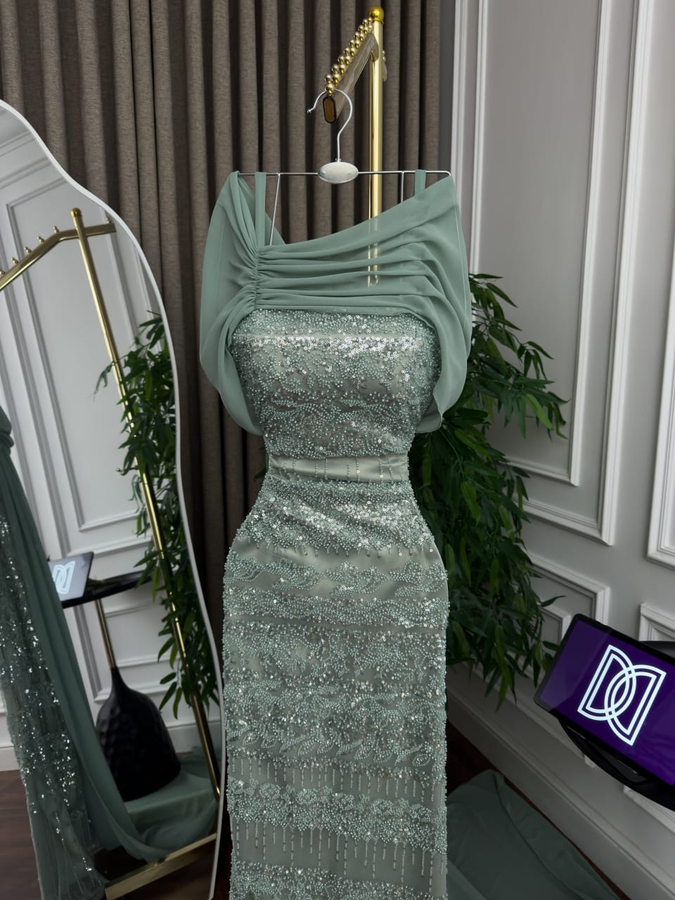 فستان سهره اخضر - الصورة 2