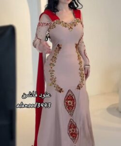 فساتين سهره لون كافية في احمر