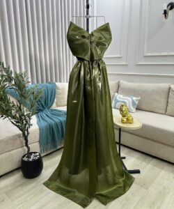 فساتين سهره لون اخضر