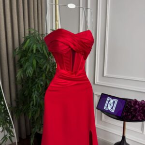 فساتين سهره لون احمر