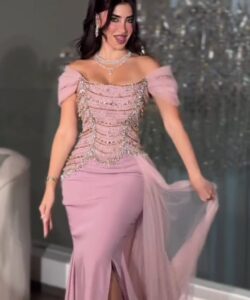 فساتين سهره لون وردي