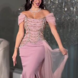 فساتين سهره لون وردي