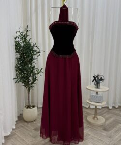 فساتين سهره لون نبيتى