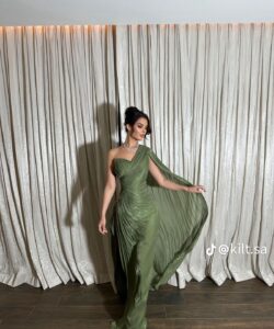فساتين سهره لون اخضر غامق