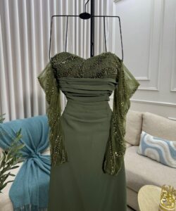 فساتين سهره لون اخضر