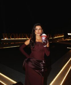 فستان سهره لون نبيتى