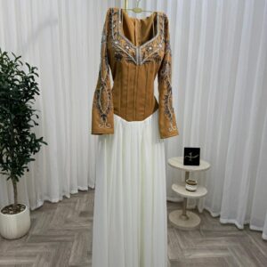 فستان سهره لون عسلى في ابيض