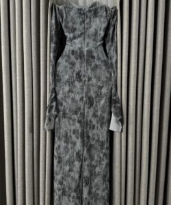 فستان سهرة لون رصاصي