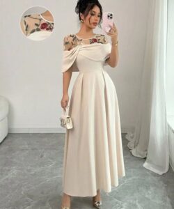 فستان سهرة لون بيج