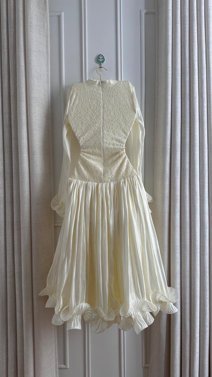 فستان سهرة لون ابيض - الصورة 2