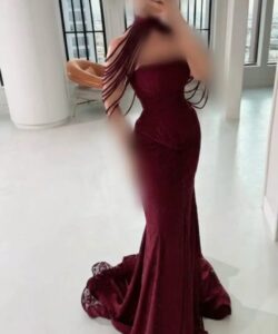 فستان سهرة عنابي دانتيل